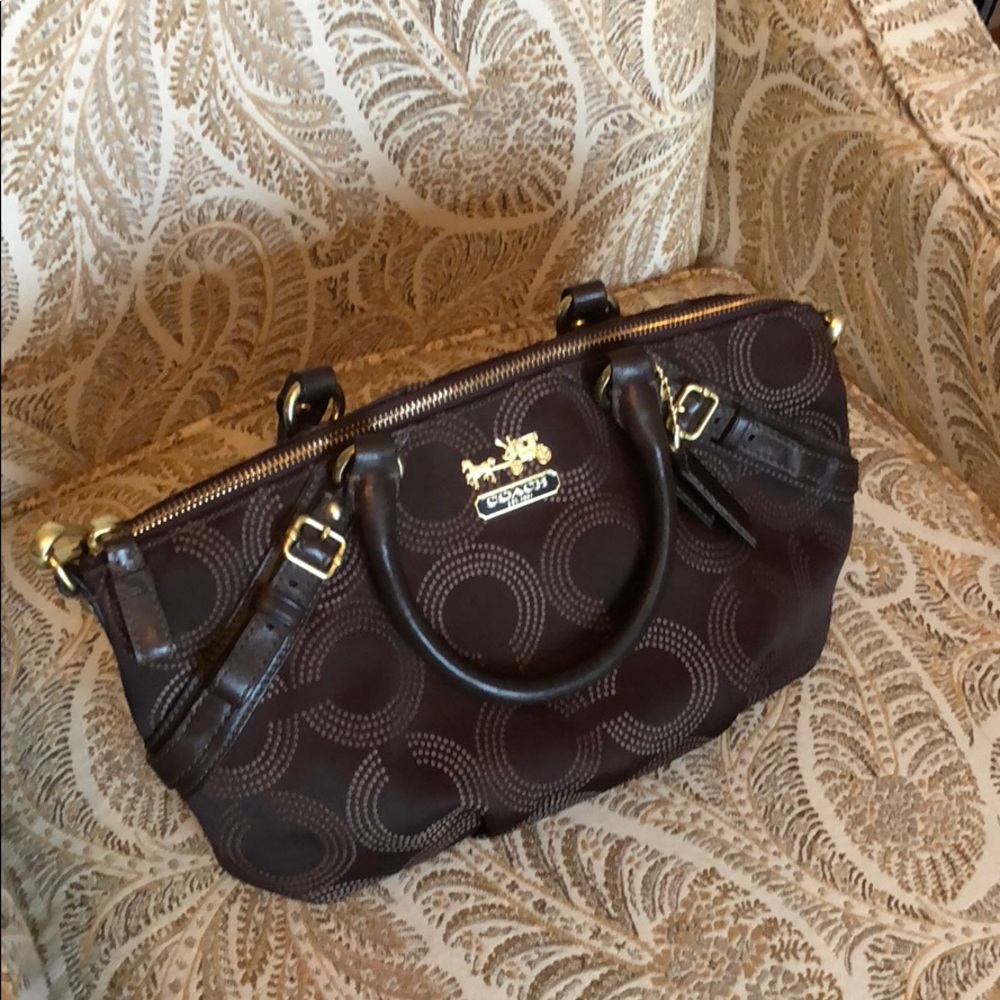 Coach Purse -SOOO PRETTY!